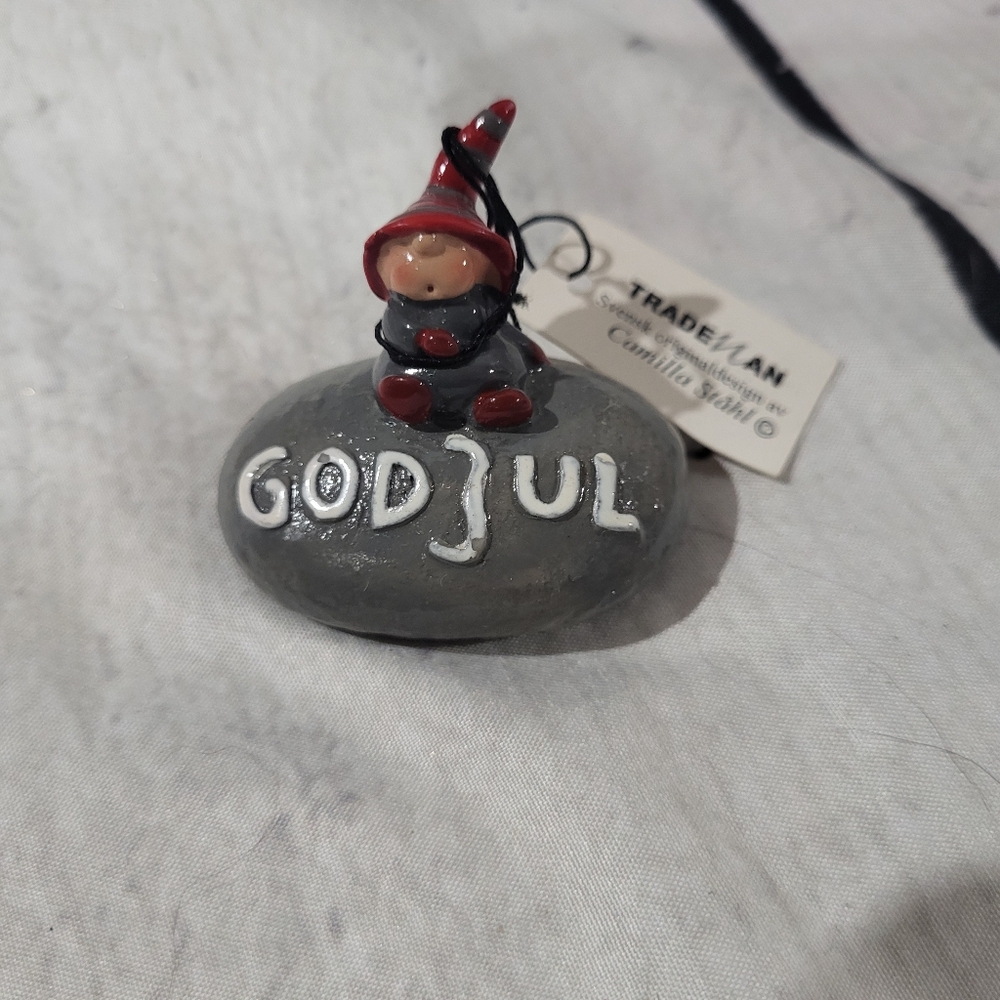 Norway Festive Gnome Stone Decor - Gray and Red